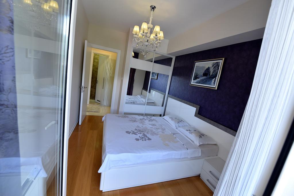 Luxury Apartments Mia Budua Esterno foto